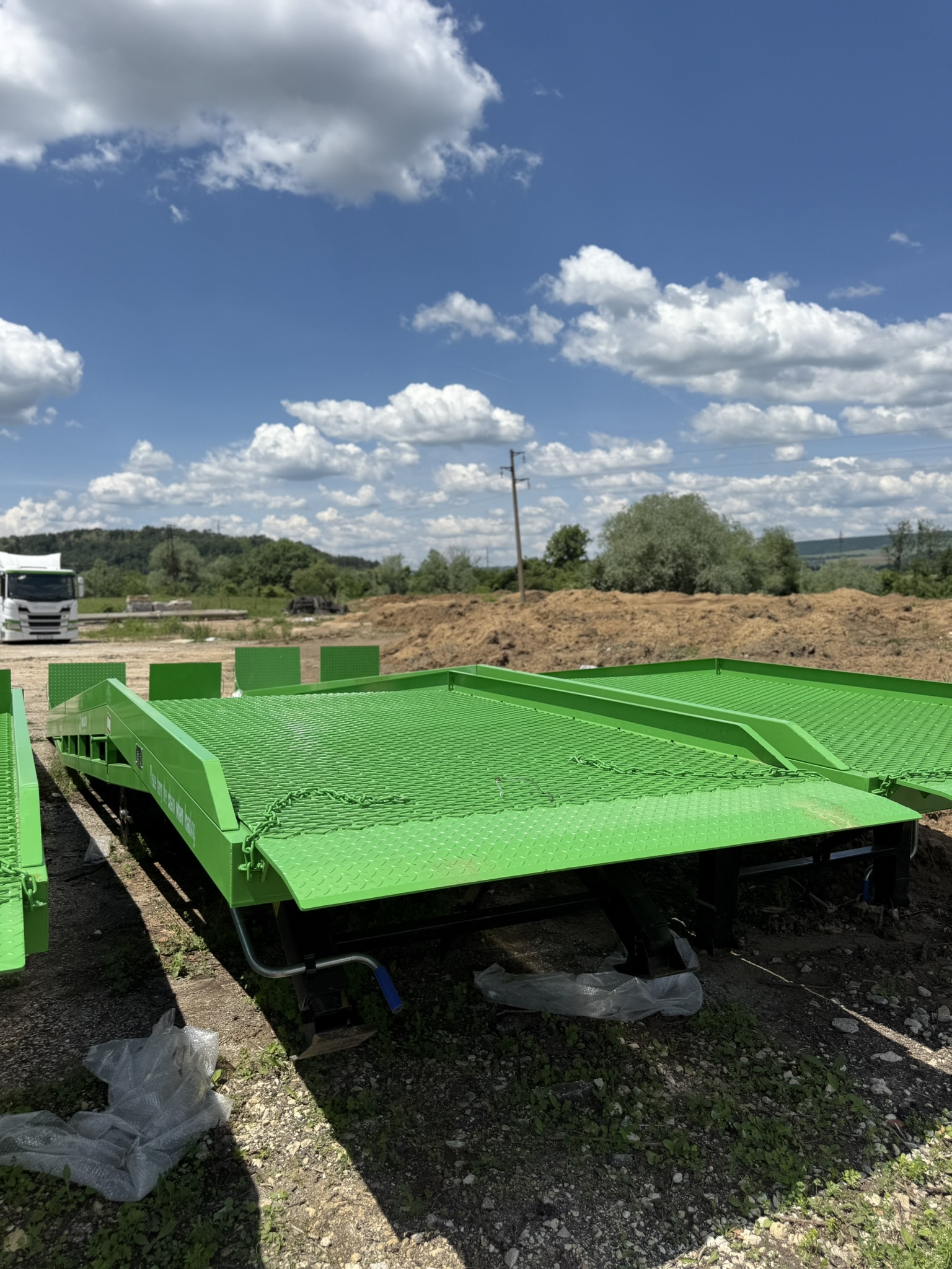 Mobile Loading Ramps