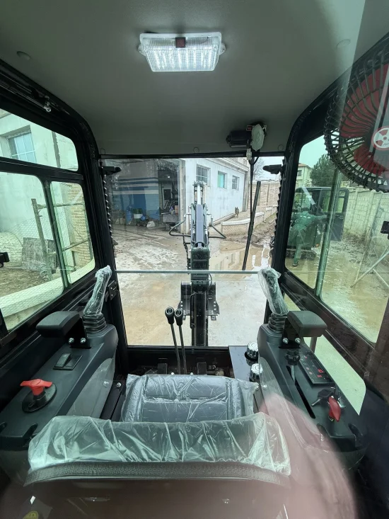 Excavators Mini Excavator Müller Е1.7 Cabin