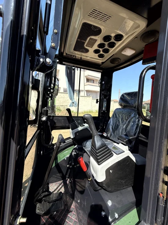Excavators Mini Excavator Müller Е2.5 Pro Cabin