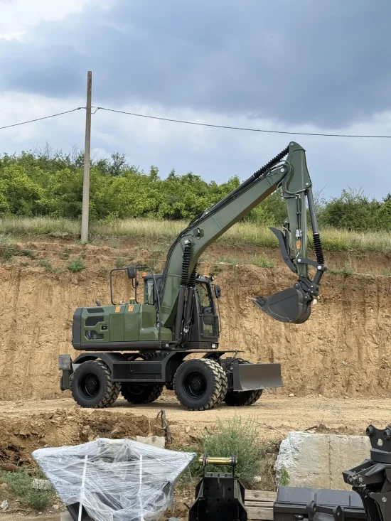 Excavators Wheel Excavator Müller E11.0W