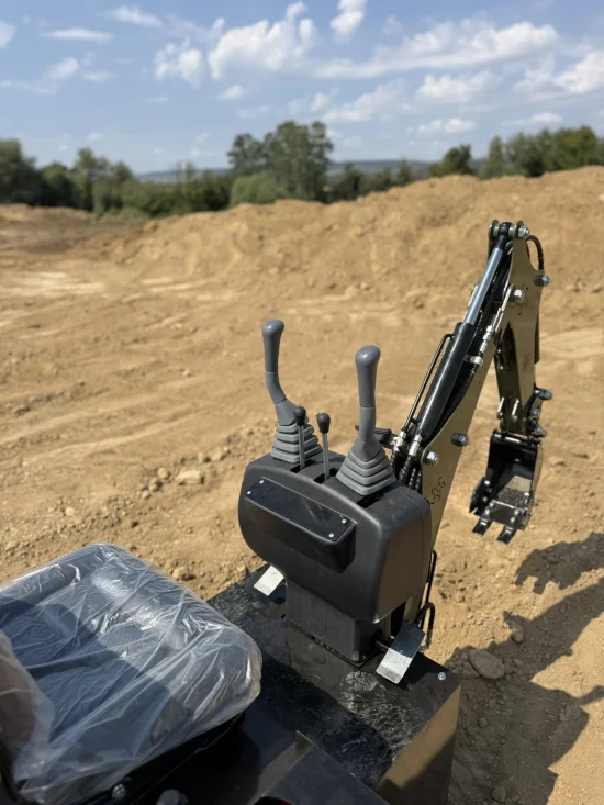 Backhoe Loaders Mini Backhoe Loader Müller B1.5